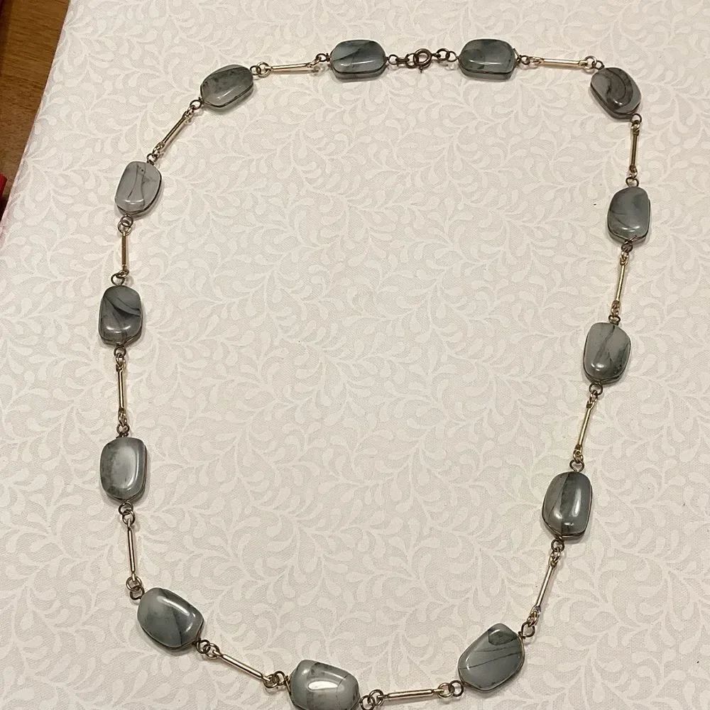 Green Acrylic Beads with Marbelized Look Goldtone Necklace